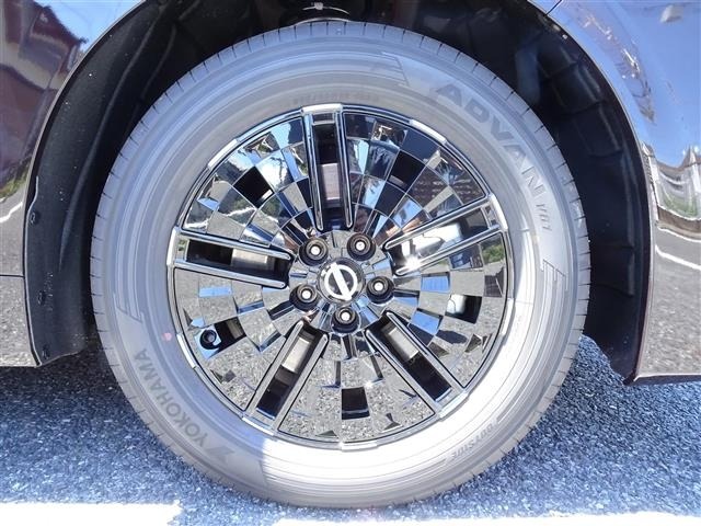 Nissan ELGRAND 2026 8358577-9