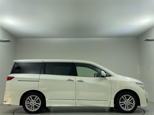 Nissan ELGRAND 2011 8358578-13