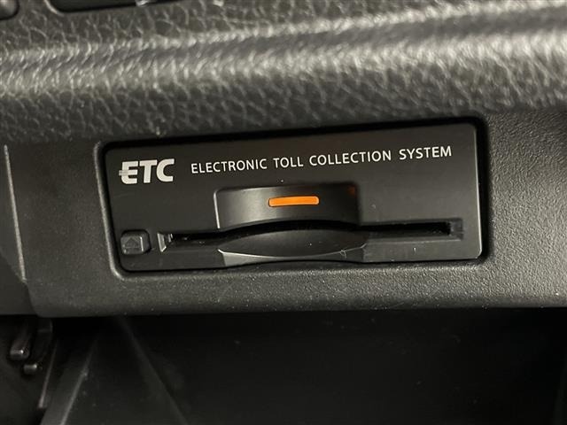 Nissan ELGRAND 2011 8358578-19
