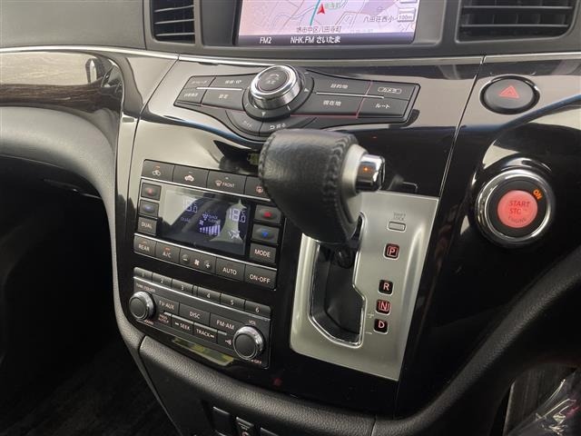 Nissan ELGRAND 2011 8358578-21