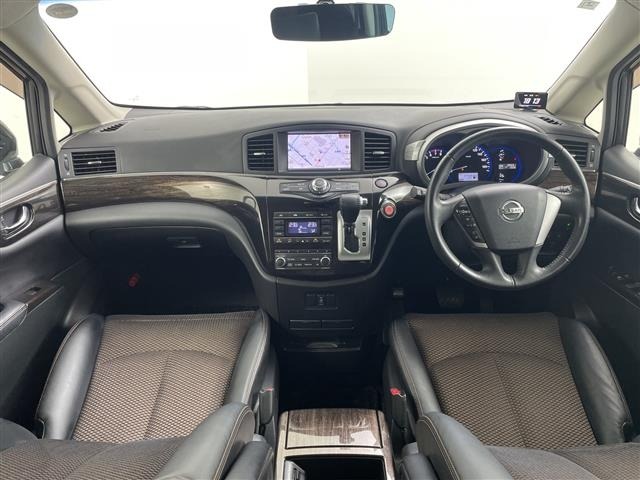 Nissan ELGRAND 2012 8358579-14