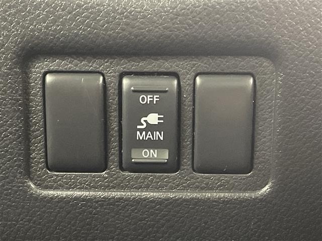 Nissan ELGRAND 2012 8358579-2