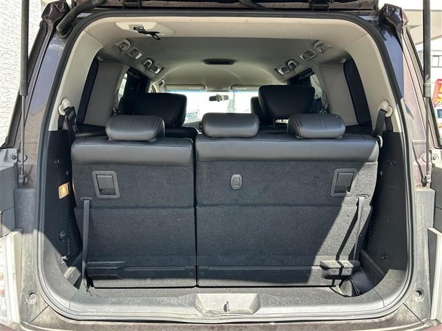 Nissan ELGRAND 2014 8358580-11