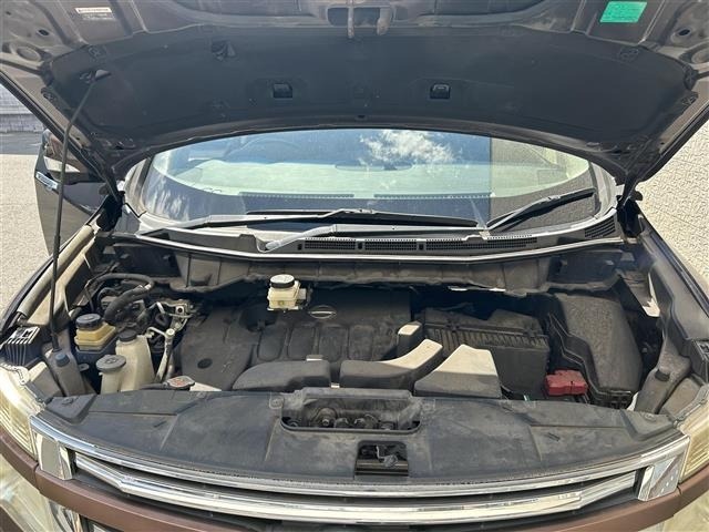 Nissan ELGRAND 2014 8358580-13