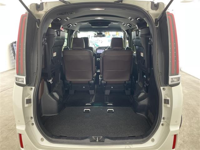 Toyota ESQUIRE 2019 8359572-2