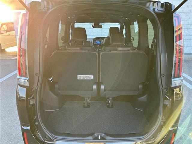 Toyota ESQUIRE 2018 8359574-12