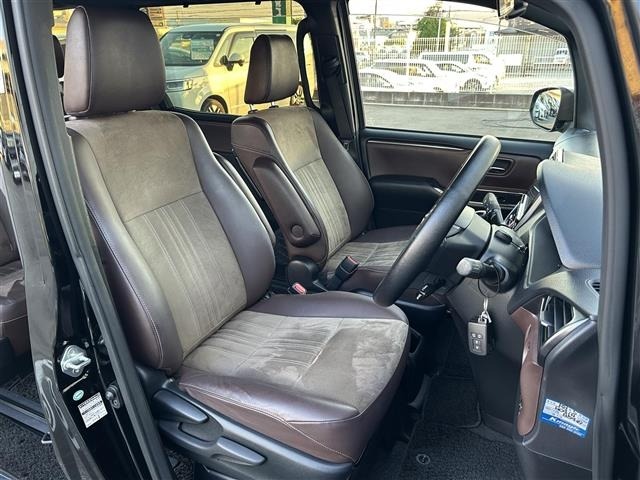 Toyota ESQUIRE 2018 8359574-9