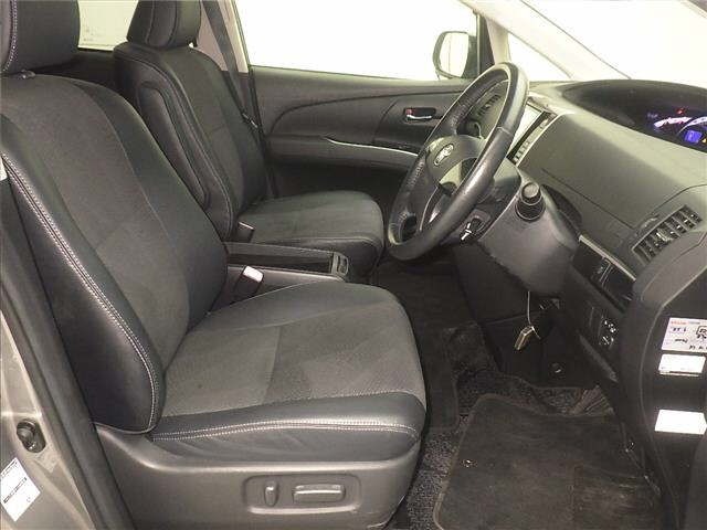 Toyota ESTIMA 2013 8359589-5