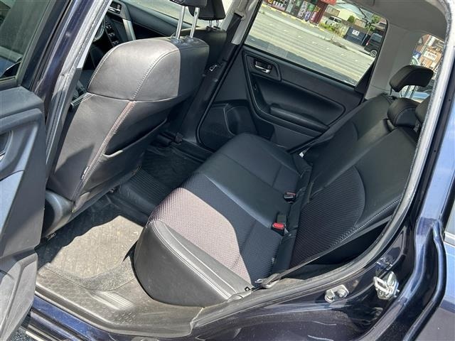 Subaru FORESTER 2017 8358983-4