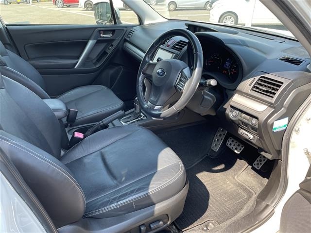 Subaru FORESTER 2013 8358989-20