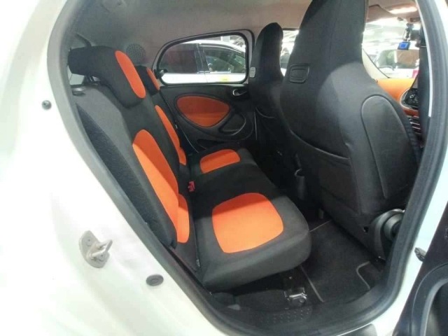 Smart FORFOUR 2016 8359662-12