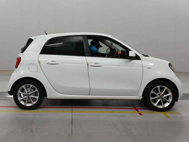 Smart FORFOUR 2016 8359662-3