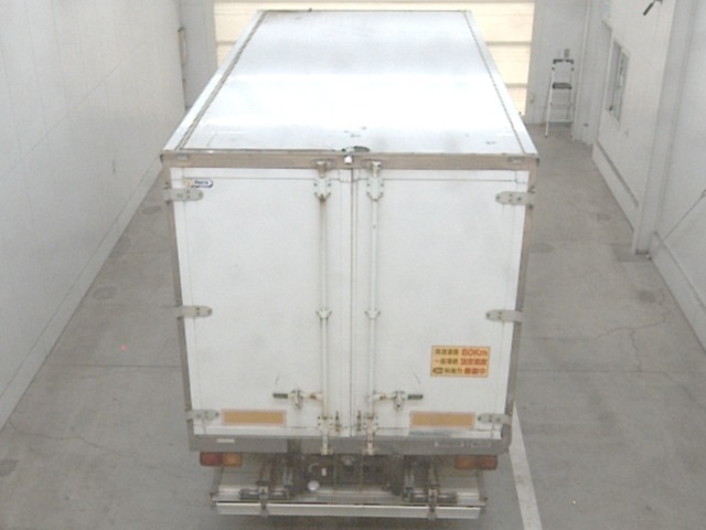 Isuzu FORWARD 2008 8358435-3