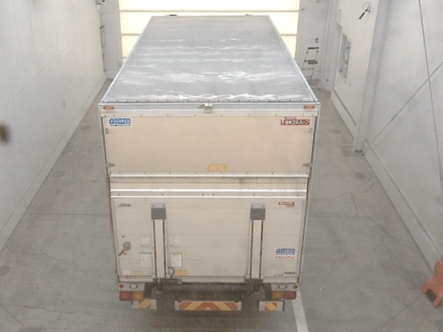Isuzu FORWARD 2016 8358439-3