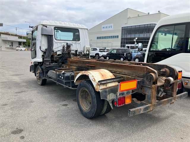 Isuzu FORWARD 2001 8358440-1