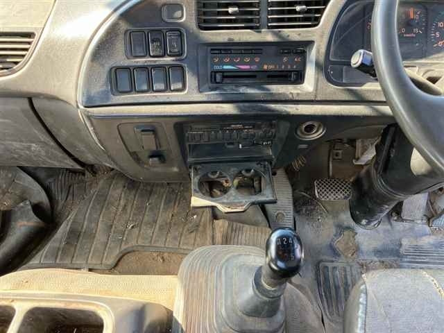 Isuzu FORWARD 2001 8358440-6