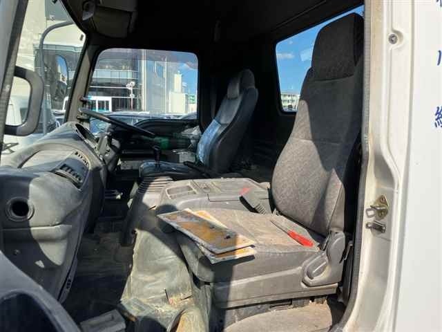 Isuzu FORWARD 2001 8358440-8
