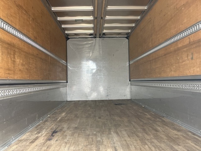 Isuzu FORWARD 2017 8358444-19