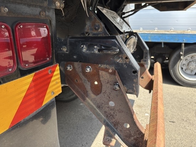 Isuzu GIGA 2014 8359504-12