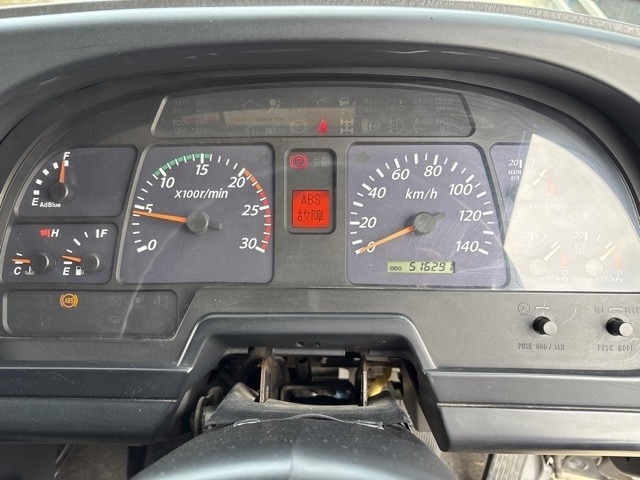 Isuzu GIGA 2014 8359507-6