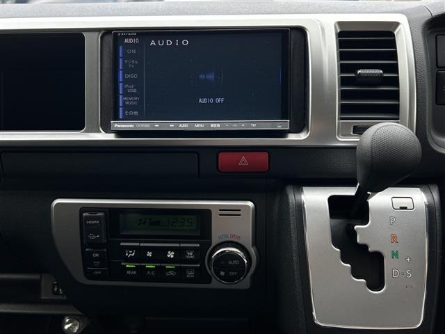 Toyota HIACE VAN 2021 8359490-16