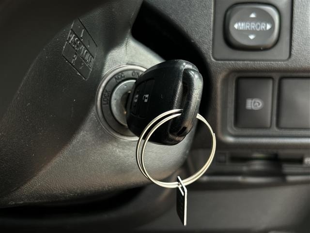 Toyota HIACE VAN 2021 8359490-8