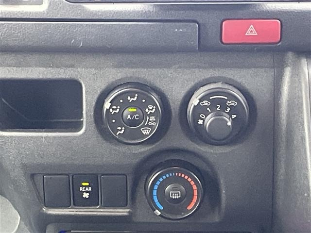 Toyota HIACE VAN 2017 8359491-7