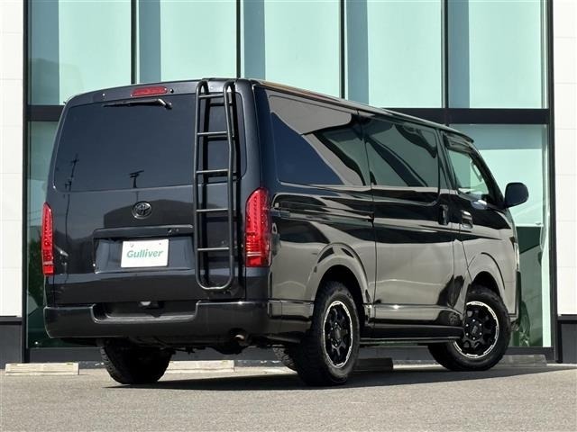 Toyota HIACE VAN 2017 8359494-11