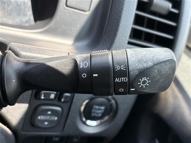 Toyota HIACE VAN 2017 8359494-3