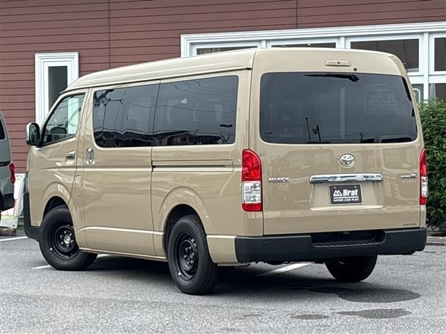 Toyota HIACE VAN 2026 8359495-4