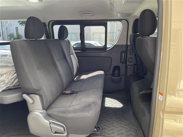 Toyota HIACE VAN 2025 8359497-10