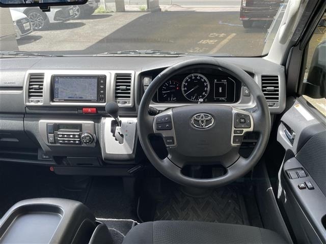 Toyota HIACE VAN 2025 8359497-14