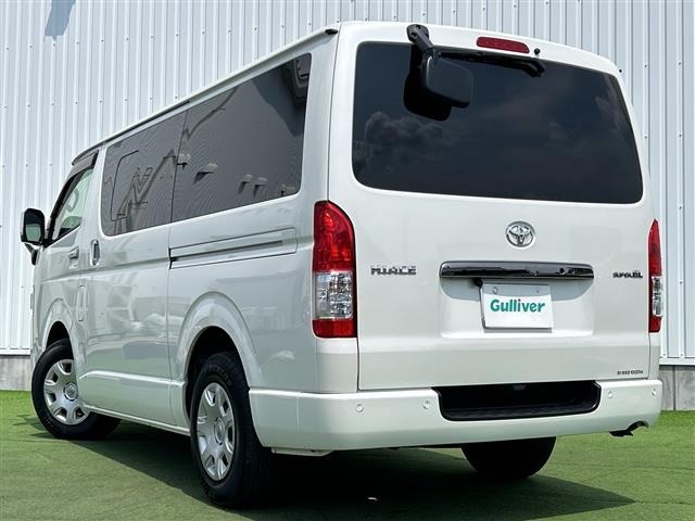 Toyota HIACE VAN 2024 8359498-13