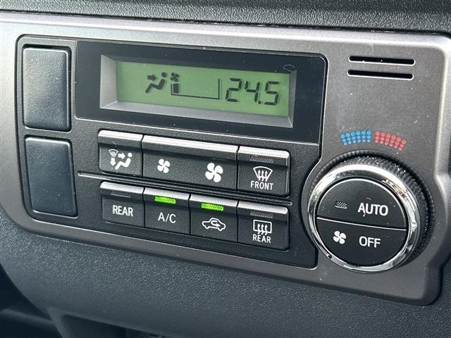Toyota HIACE VAN 2024 8359498-22