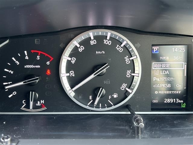 Toyota HIACE VAN 2024 8359498-5