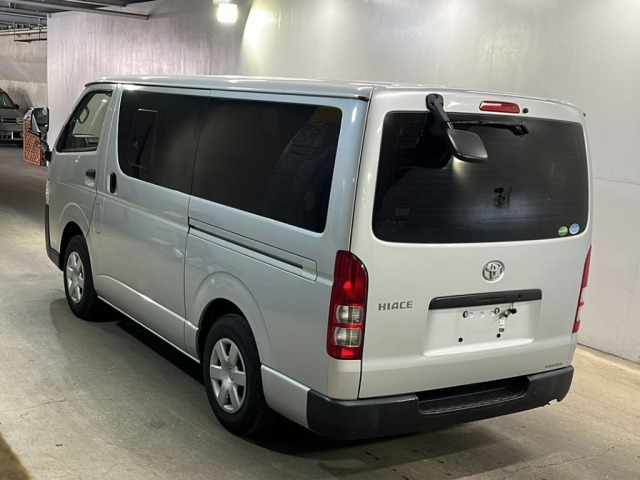 Toyota HIACE VAN 2019 8359520-1
