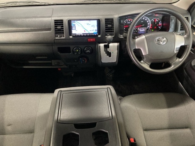 Toyota HIACE VAN 2019 8359520-3