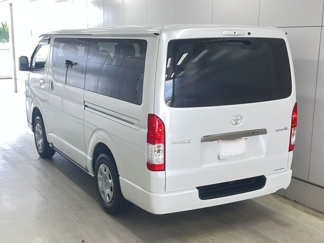 Toyota HIACE VAN 2026 8359522-1