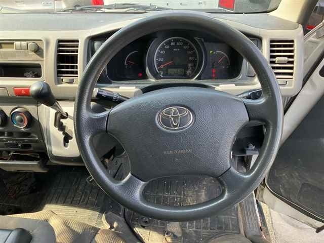 Toyota HIACE VAN 2013 8359523-3