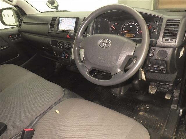 Toyota HIACE VAN 2017 8359526-3