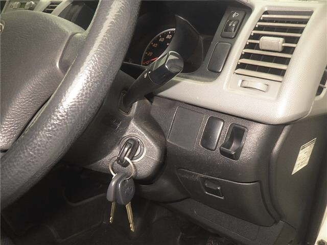 Toyota HIACE VAN 2012 8359531-8
