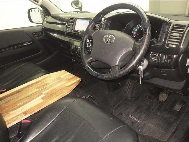 Toyota HIACE VAN 2011 8359533-3