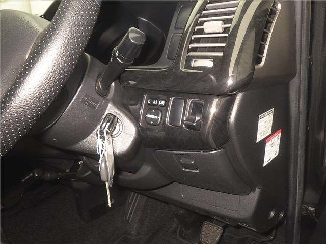 Toyota HIACE VAN 2011 8359533-8