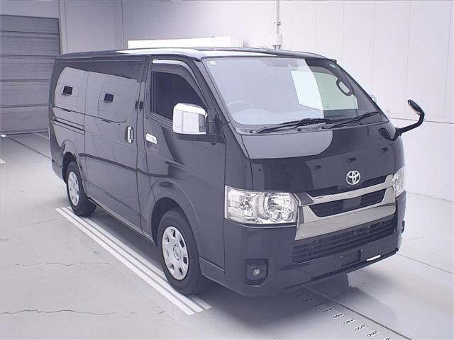 Toyota HIACE VAN 2022 8359534-0