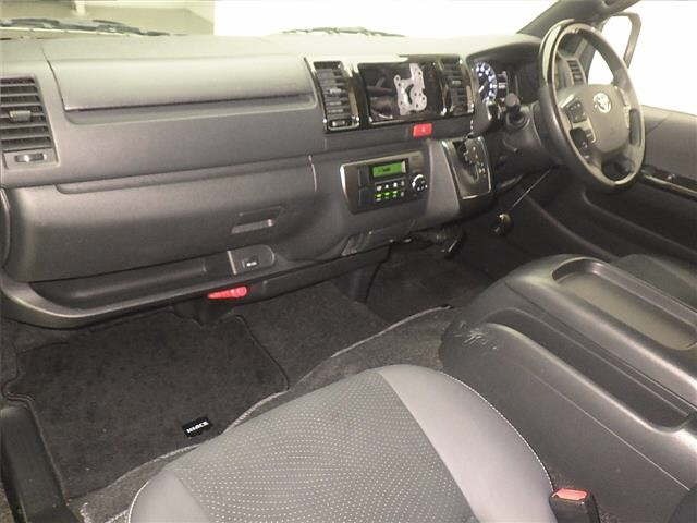 Toyota HIACE VAN 2022 8359534-4