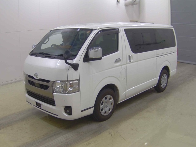 Toyota HIACE VAN 2023 8359541-3