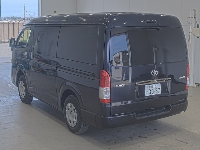 Toyota HIACE VAN 2023 8359542-1