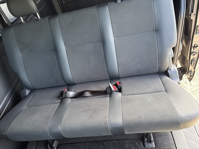 Toyota HIACE VAN 2023 8359542-11