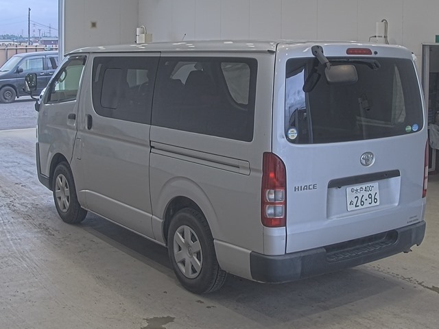 Toyota HIACE VAN 2020 8359544-1