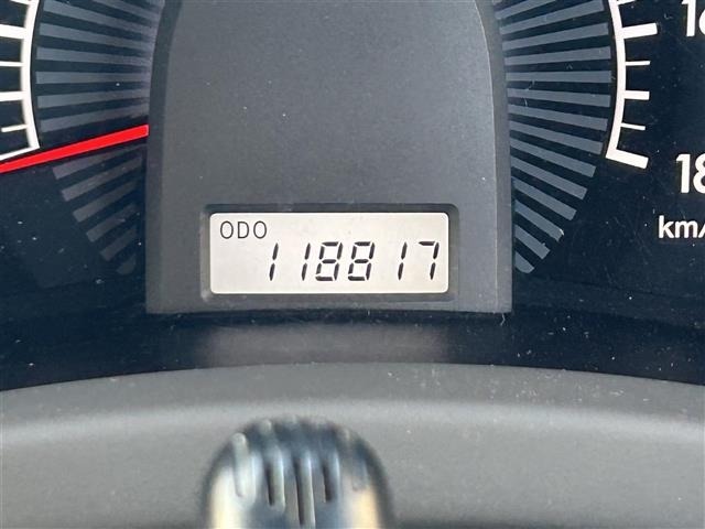 Toyota ISIS 2007 8358713-12
